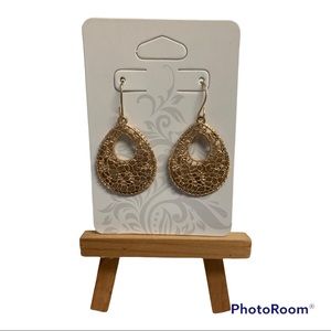 Dress up earrings